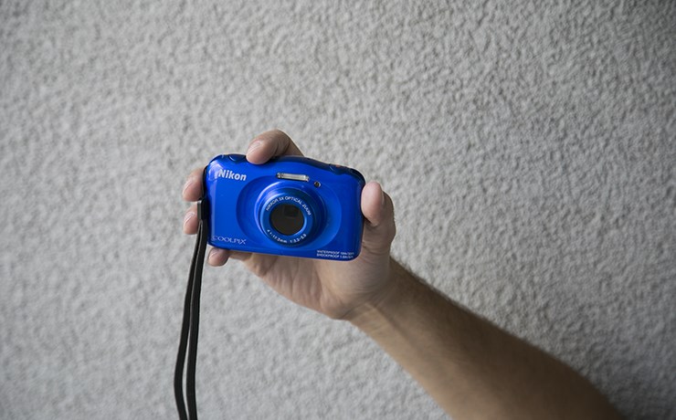 Nikon_Coolpix_S33_povoljan-vodootporan-fotoaparat-recenzija_7.jpg